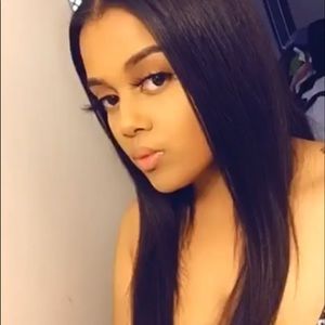 Meet your Posher, Bruna